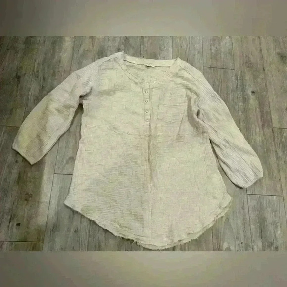 Promesa cream colored woman’s distressed look button blouse size large - Picture 1 of 7